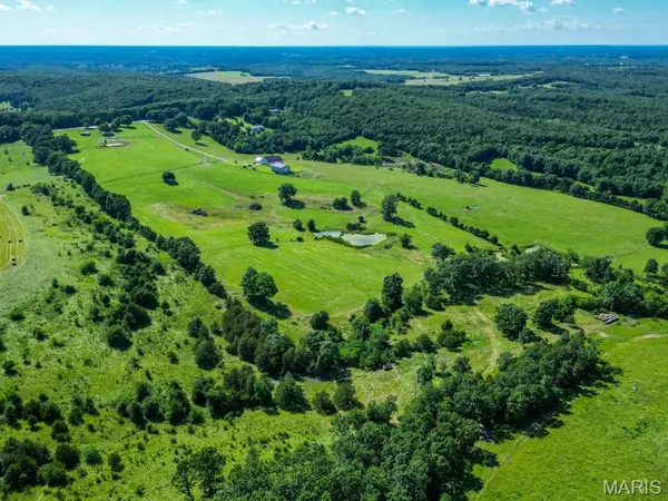 Richland, MO 65556,18549 State Road A