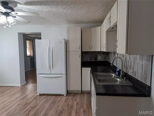 Maryville, IL 62062,319 Giofre AVE