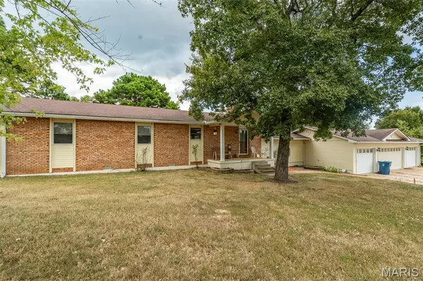 Poplar Bluff, MO 63901,197 Rabbit Run RD