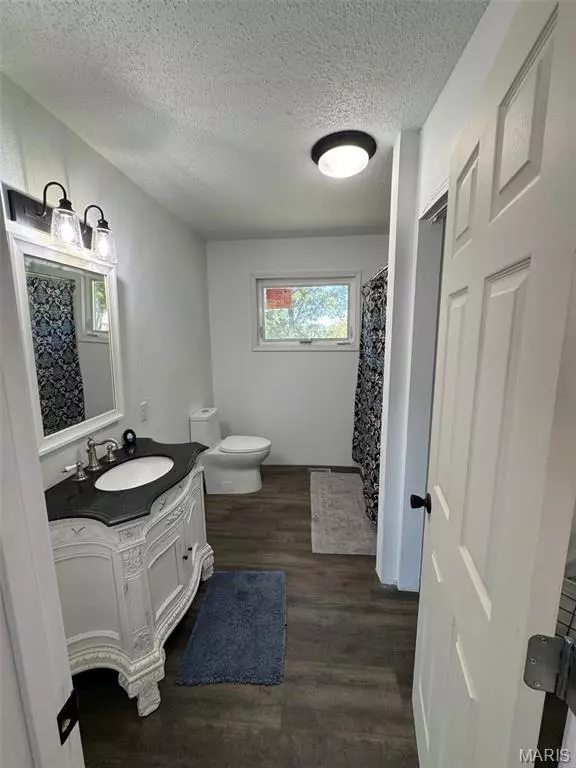 Chaffee, MO 63740,1064 State Highway A