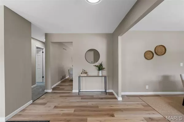 Florissant, MO 63031,3463 Norberg DR