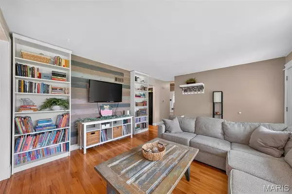 Florissant, MO 63031,685 Mark Twain DR