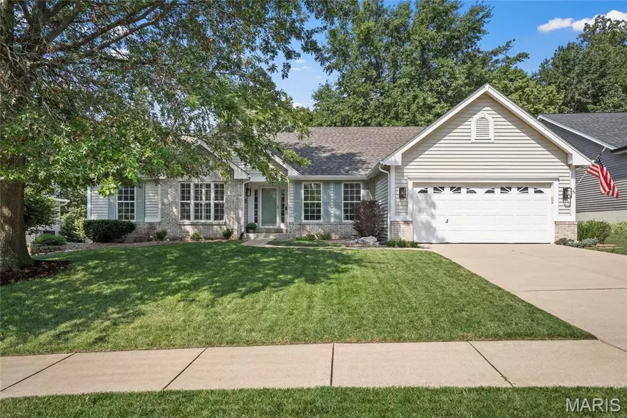 720 Sunset Hills DR, O'fallon, MO 63366