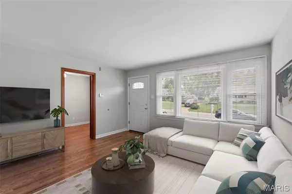 St Louis, MO 63134,9333 Guthrie AVE