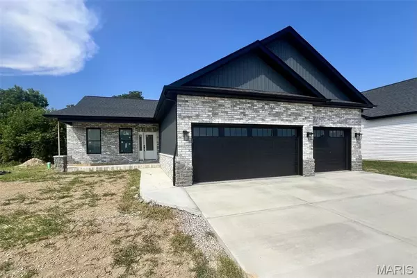 708 Mortar ST, Mascoutah, IL 62258