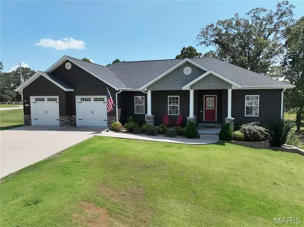 312 Christina LN, Poplar Bluff, MO 63901