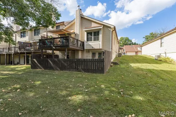 St Louis, MO 63128,5524 Duchesne Parque DR