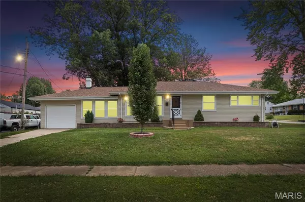 St Ann, MO 63074,3442 Saint Donald LN