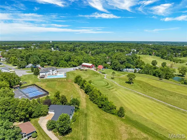Foristell, MO 63348,563 Village Drive West