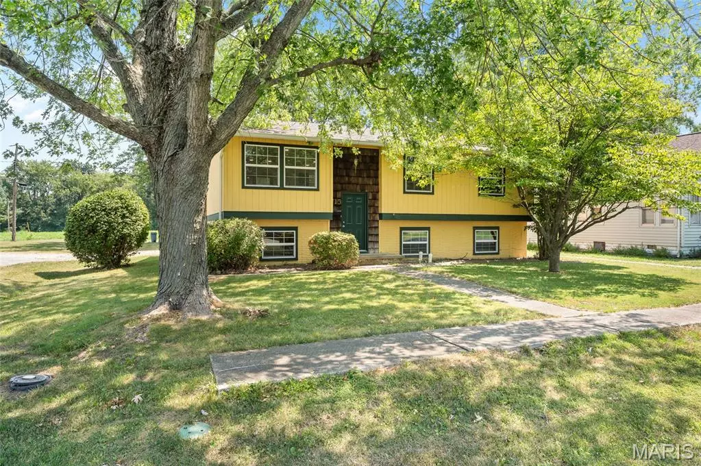 Gillespie, IL 62033,715 Clinton ST