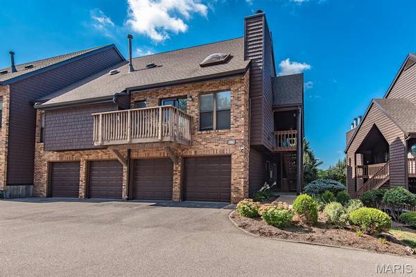 5174 Hollow Wood CT #C, St Louis, MO 63128