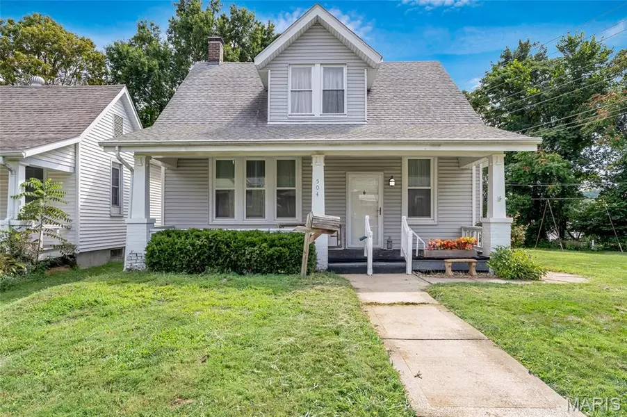 504 N 16th ST, Belleville, IL 62226