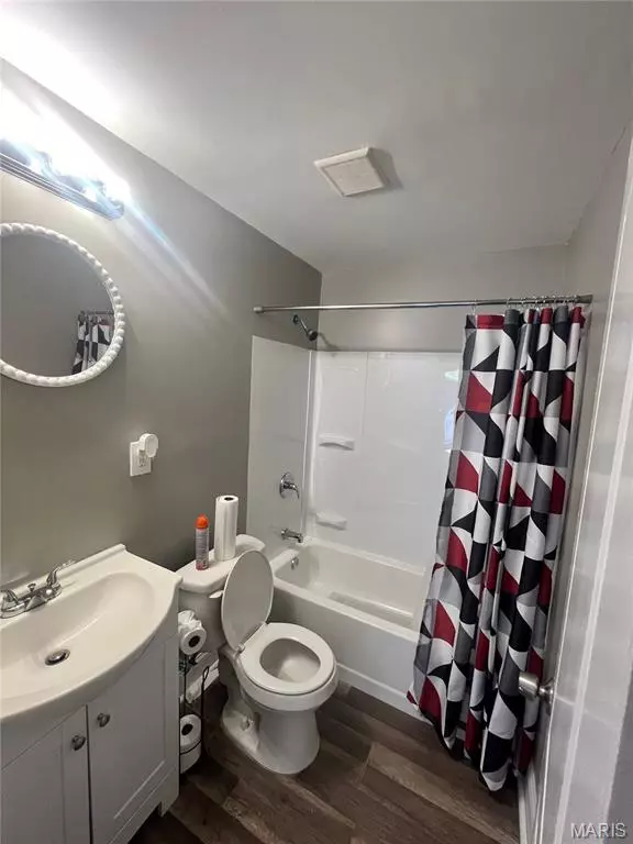 Normandy, MO 63121,7605 San Diego AVE