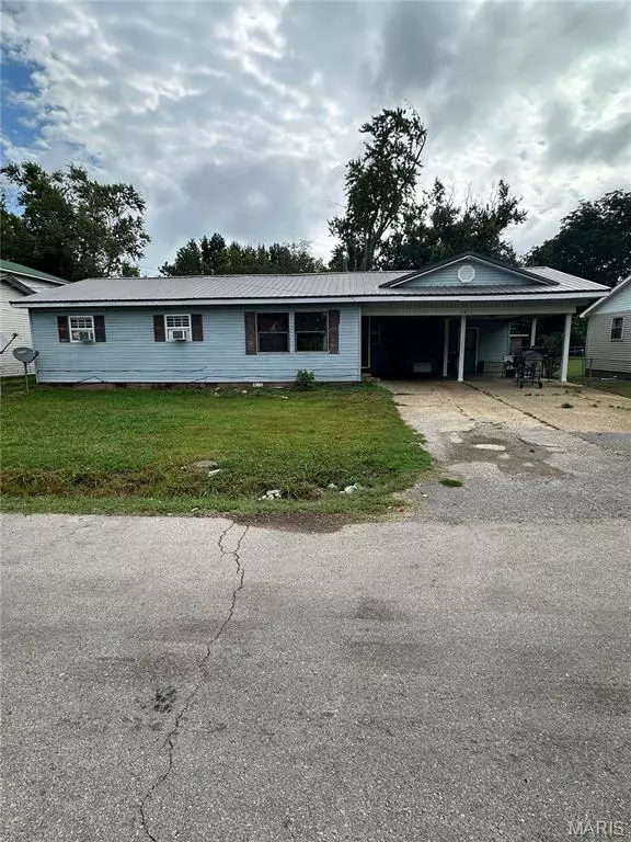 2014 Arkansas AVE, Poplar Bluff, MO 63901
