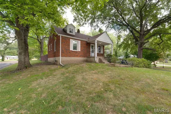 Ferguson, MO 63135,117 Olympia DR