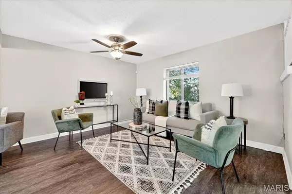 Ellisville, MO 63021,183 Carmel Woods DR