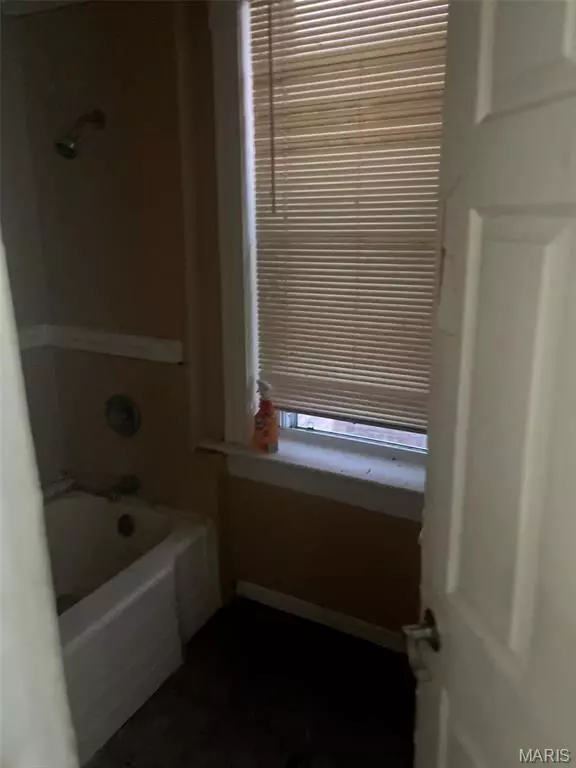 St Louis, MO 63115,4810 Saint louis ave AVE