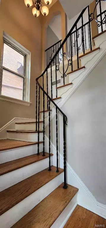 St Louis, MO 63109,6637 Devonshire AVE #2