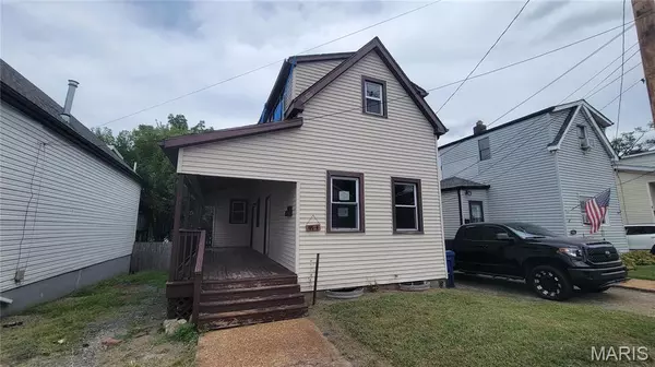 9704 S Broadway, St Louis, MO 63125