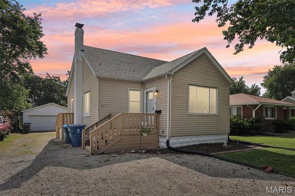 537 Tipton AVE, Wood River, IL 62095
