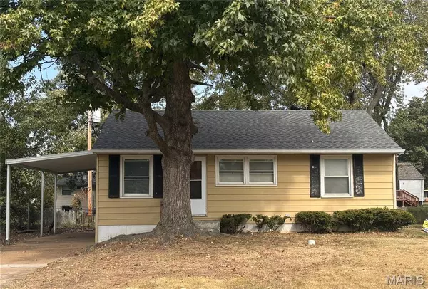 329 Midlothian RD, Unincorporated, MO 63137