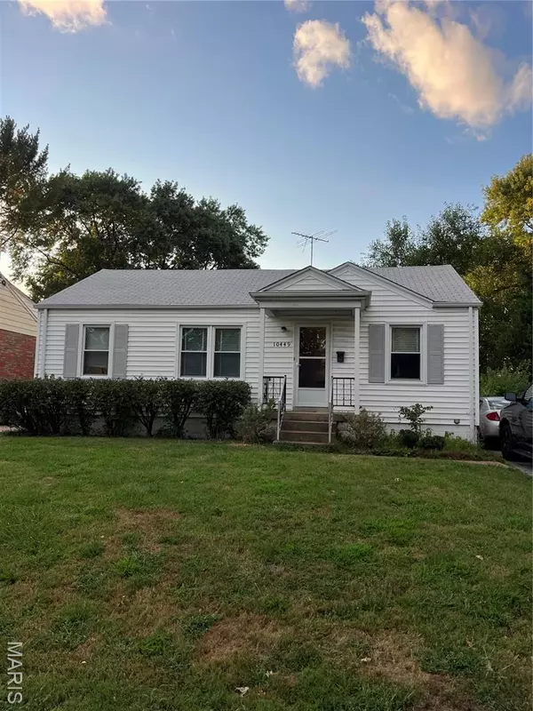 10449 San Carlos LN, St Ann, MO 63074