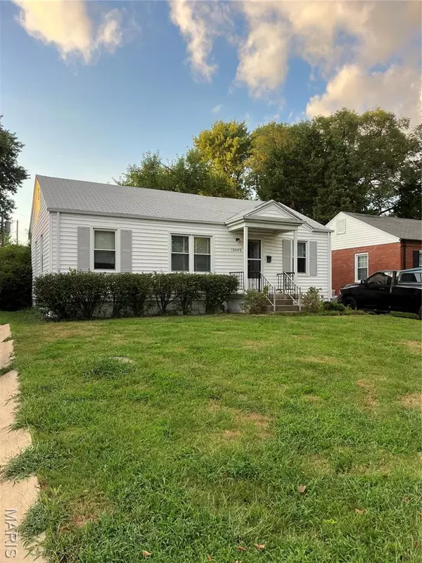 St Ann, MO 63074,10449 San Carlos LN