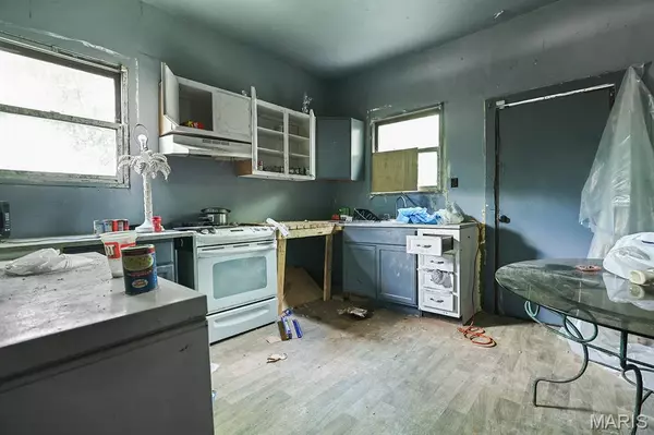 St Louis, MO 63115,5449 Geraldine Ave