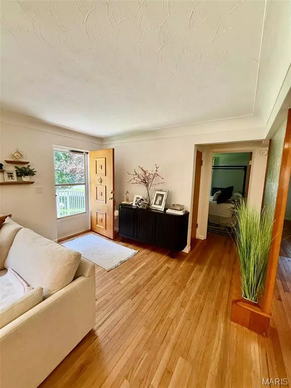 East Alton, IL 62024,813 Willoway AVE