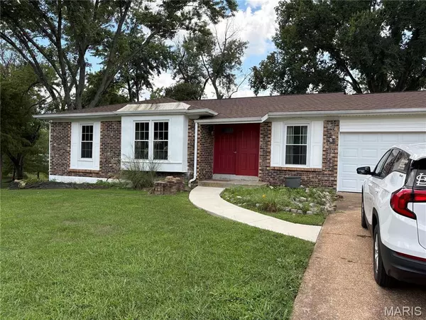 Ballwin, MO 63021,364 Novara DR