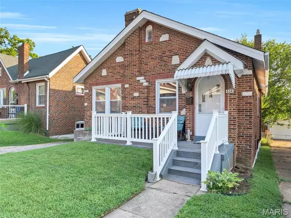 St Louis, MO 63125,834 Catskill DR