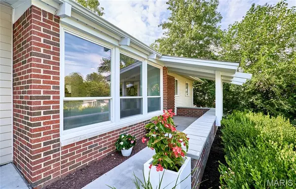 Creve Coeur, MO 63146,1004 Tempo DR