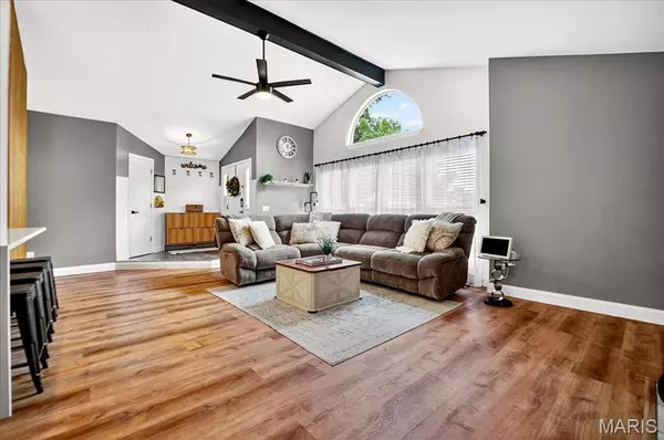 St Peters, MO 63376,128 Oak Valley DR