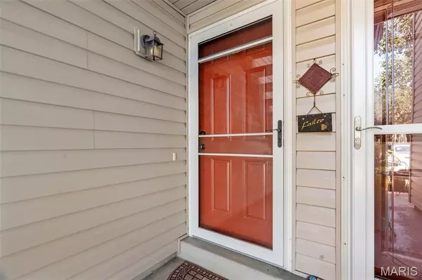 St Peters, MO 63376,33 Sugar Grove CT #11