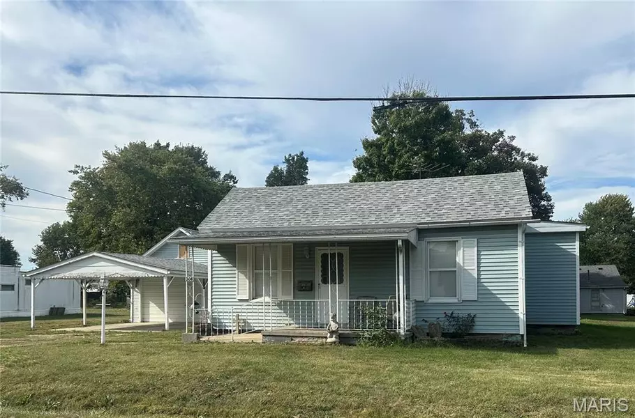 308 Lincoln AVE, Jerseyville, IL 62052