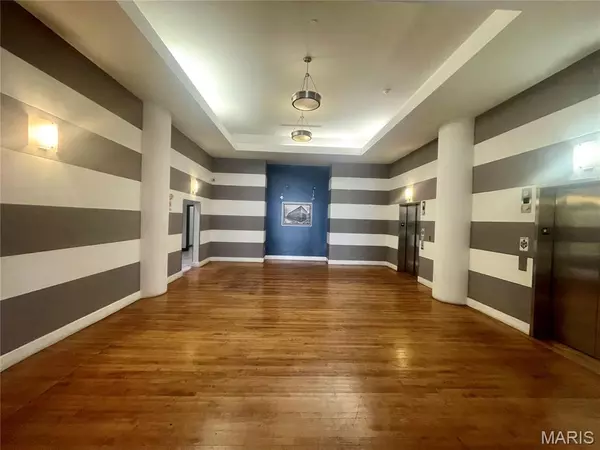 St Louis, MO 63103,1520 Washington AVE #R627