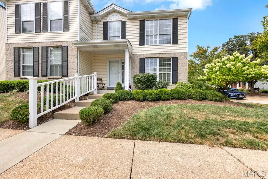 101 Carriage View DR, Wildwood, MO 63040
