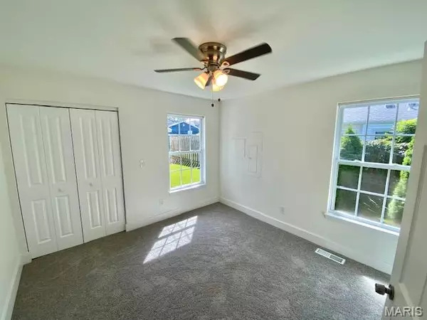 Edwardsville, IL 62025,1320 Grand AVE