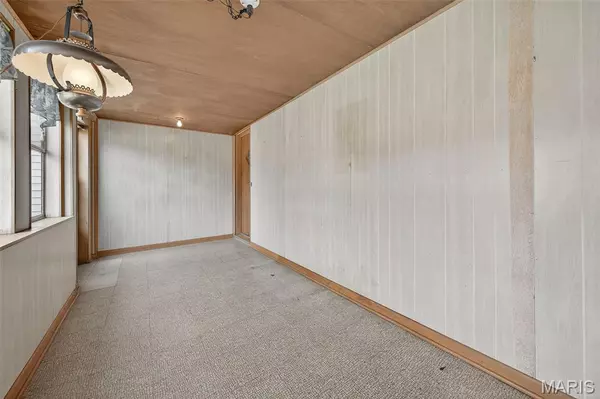 Pacific, MO 63069,222 W Saint Louis ST