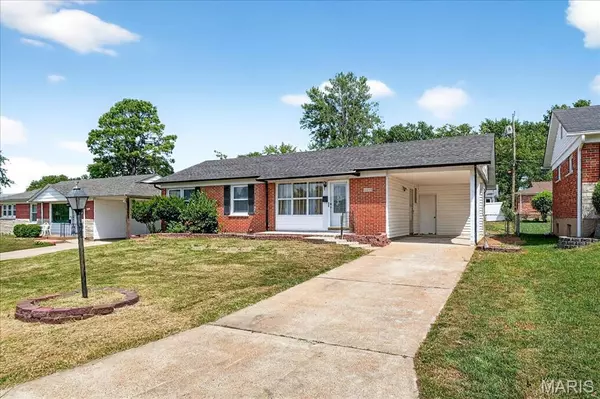 St Louis, MO 63123,4415 Cayuga DR