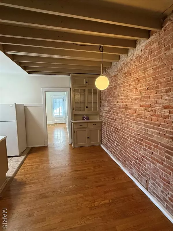 St Louis, MO 63139,1031 Art Hill PL