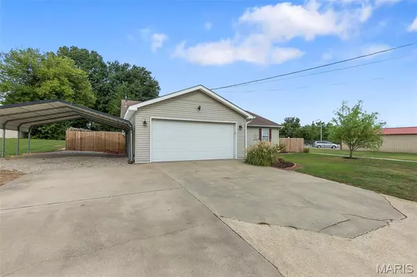 Kennett, MO 63857,805 Lester ST