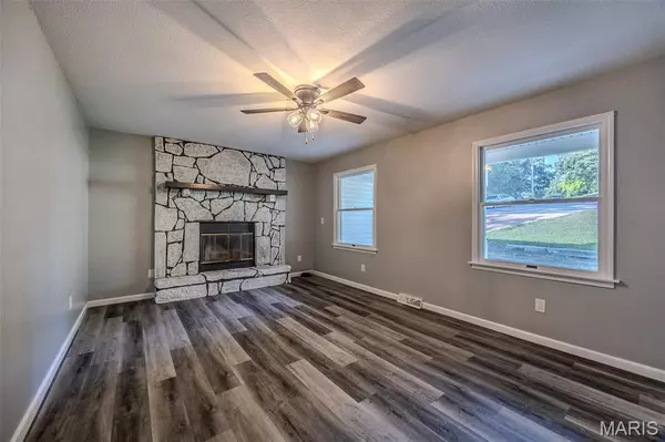 Waynesville, MO 65583,118 Auburn DR