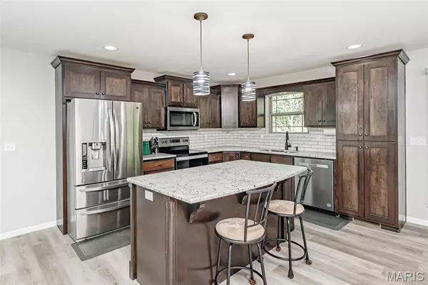 Jefferson City, MO 65109,1326 Summerfield DR