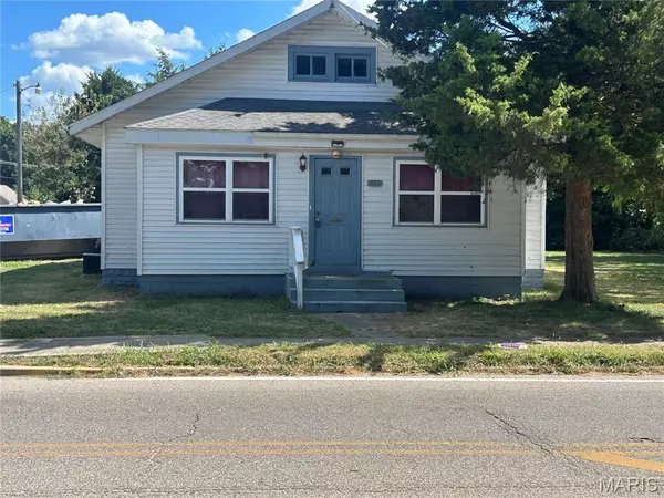 Gillespie, IL 62033,422 E Elm ST