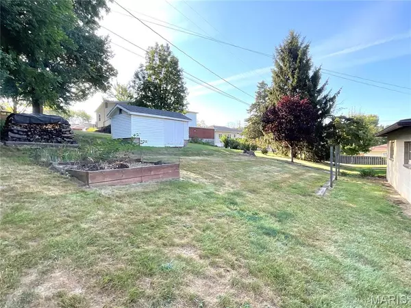 Hannibal, MO 63401,4006 Overhill DR