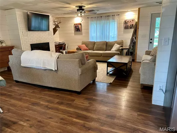 Rolla, MO 65401,5293 & 5231 Highway O