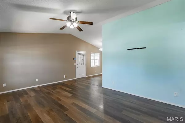 Poplar Bluff, MO 63901,5100 Crabapple LN