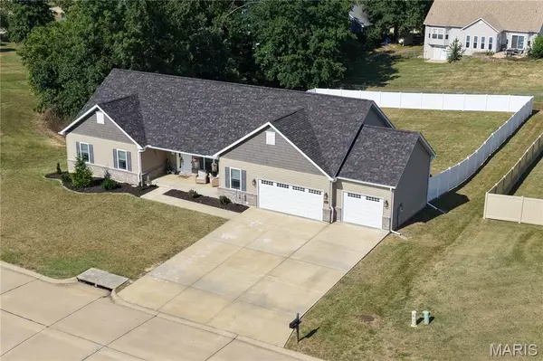 Troy, MO 63379,509 Oakbluff CT