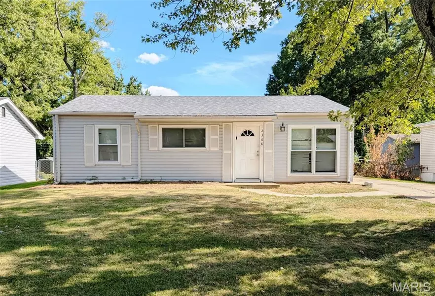 12368 Santa Maria DR, St Louis, MO 63138